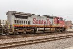 BNSF 876, GE C40-8W, ex ATSF 876 Warbonnet